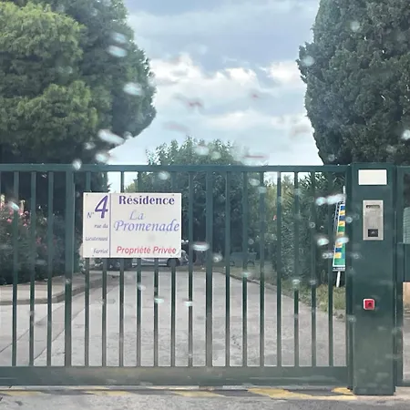 Lumineux T3 Centre Perpignan, Balcon Et Parking بيربينيو