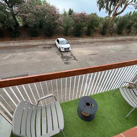 Lumineux T3 Centre Perpignan, Balcon Et Parking بيربينيو